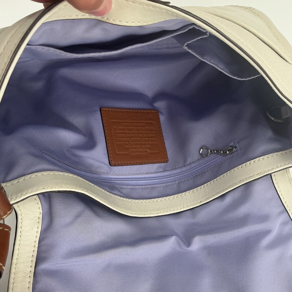 Coach Pebble Leather‎ Buckle Shoulder Bag – Ivory & Brown | F15105 - Picture 3 of 10